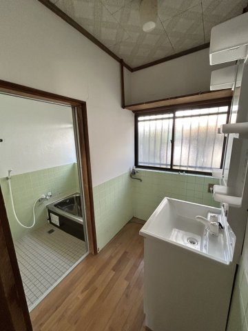 洗面設備　忙しい朝には欠かせない洗面所です