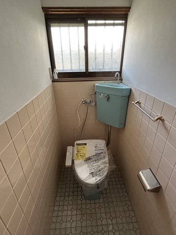 トイレ　トイレもきれいです