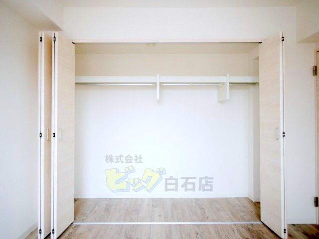 収納　各部屋にクローゼット完備しています♪