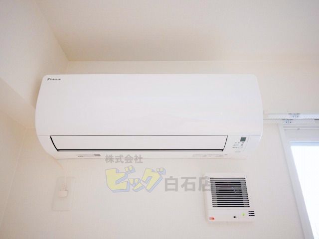 その他設備　夏も快適なエアコン完備しています♪