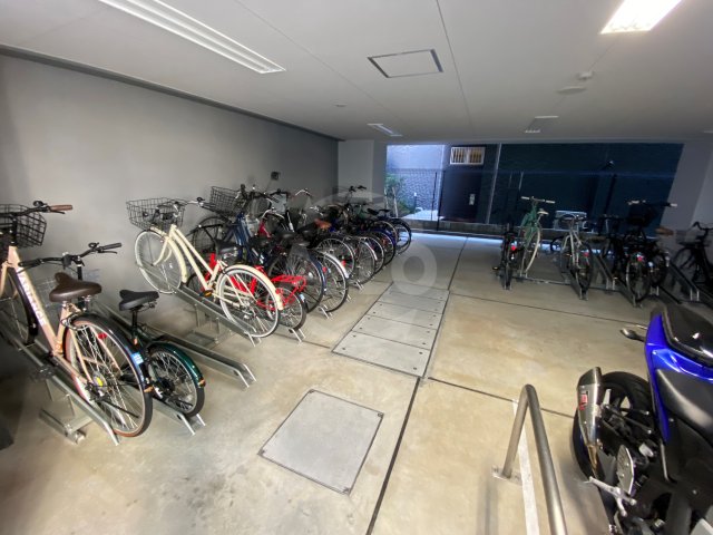 その他共有部分　プレサンス梅田東グラッド　駐輪場
