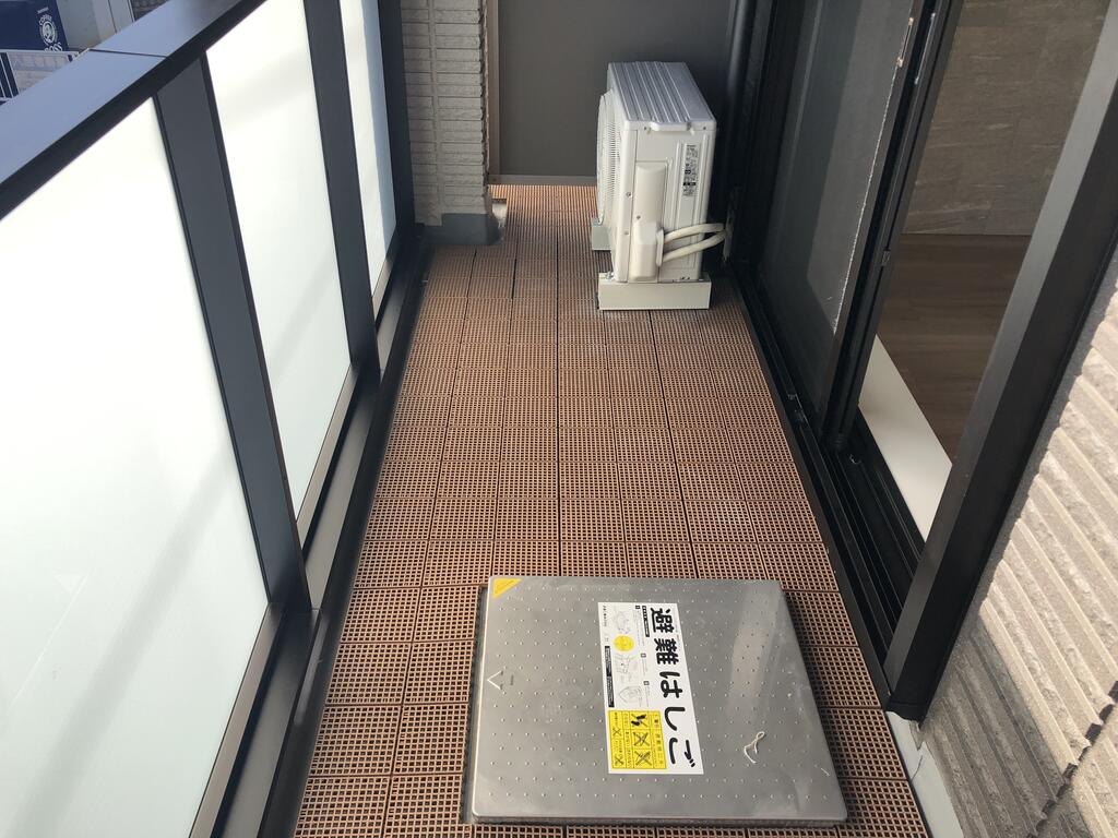 バルコニー