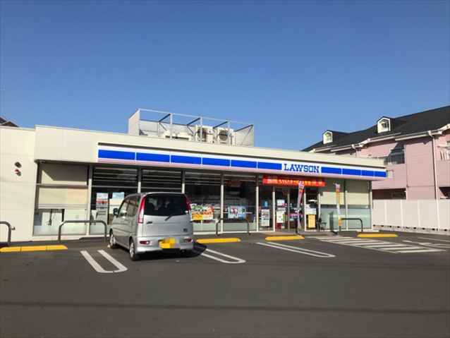 コンビニ　ローソン（コンビニ）まで650m