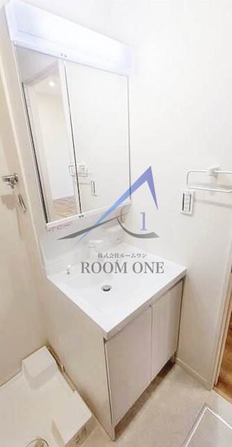 洗面設備　洗面台です。