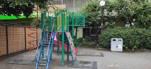 公園　文京区立大塚児童遊園（公園）まで528m
