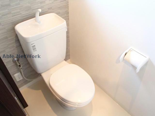 トイレ　※同物件別部屋の写真です。