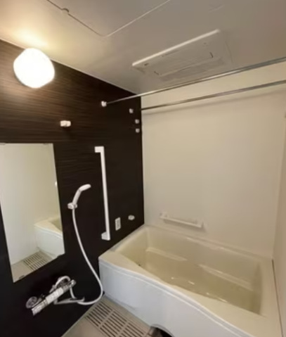 バス・シャワールーム　別部屋参考画像