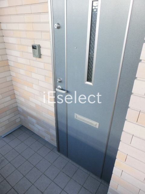 その他　玄関回りです。