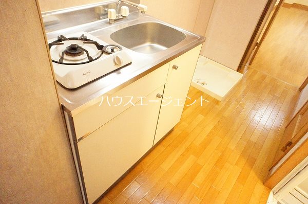 キッチン　１口ガスコンロ付です※参考画像