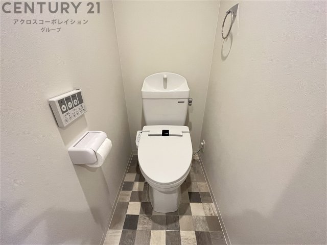 トイレ　温水洗浄便座付きでおすすめ！