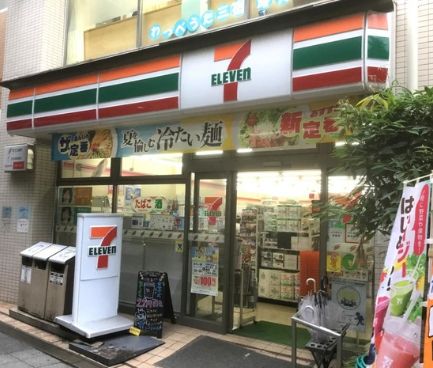 コンビニ　セブンイレブン 世田谷池尻3丁目店（コンビニ）まで141m