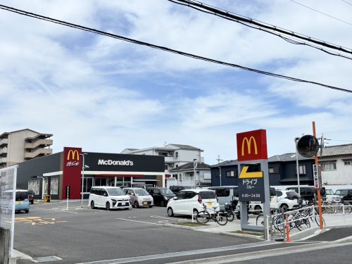 飲食店　マクドナルド　岸和田久米田店（飲食店）まで804m