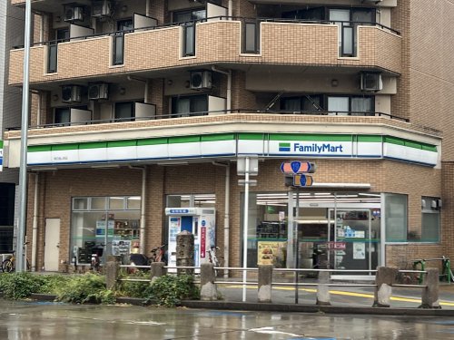 コンビニ　ファミリーマート　熱田金山南店（コンビニ）まで424m
