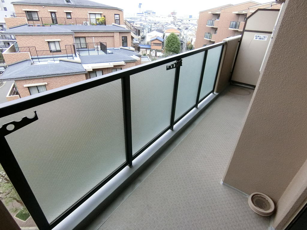 バルコニー　日当り良好です