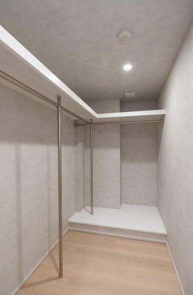 収納　納戸シューズインクローゼット