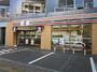 コンビニ　セブンイレブン高田馬場小滝橋店（コンビニ）まで582m