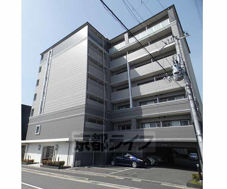 地下鉄東西線 西大路御池駅 徒歩6分 築18年