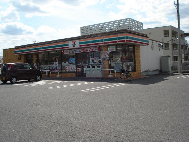 コンビニ　セブンイレブン岡山白石店（コンビニ）まで589m