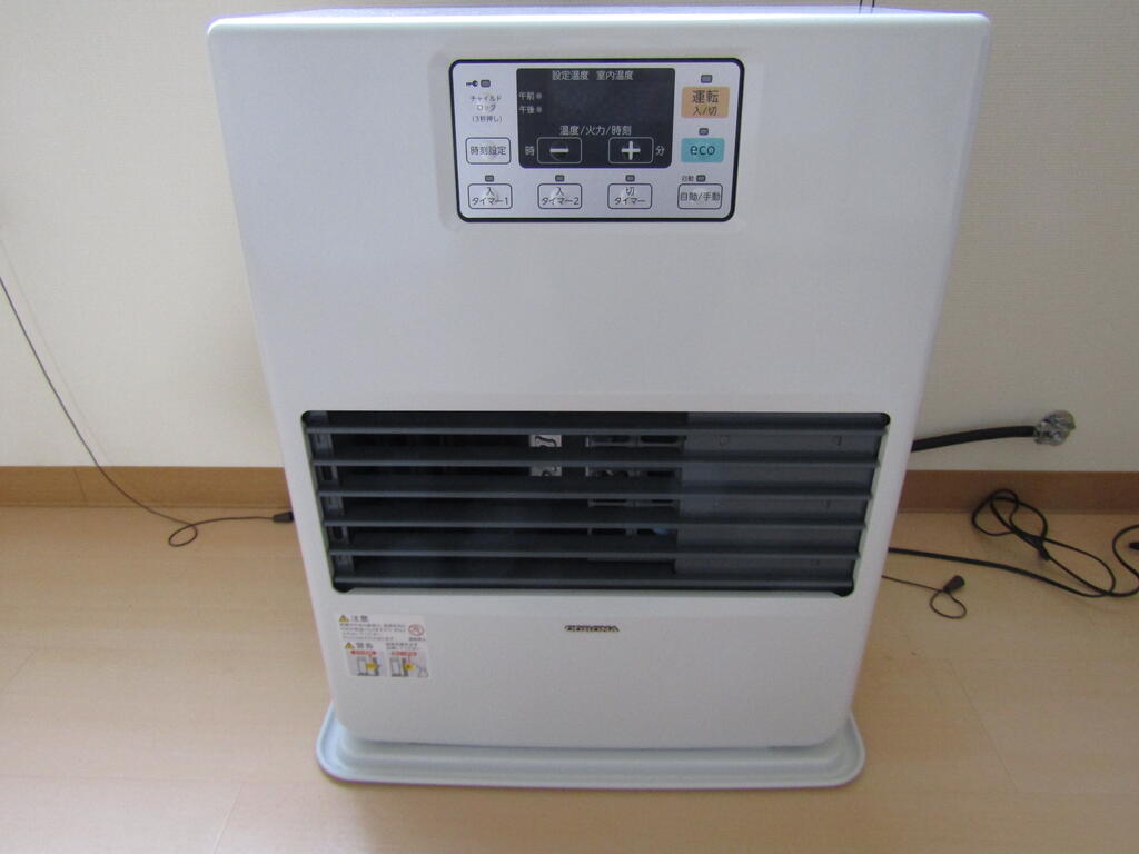 その他設備　ＦＦストーブ