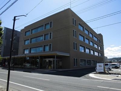 【西村山郡河北町谷地ひな市のアパートの役所】