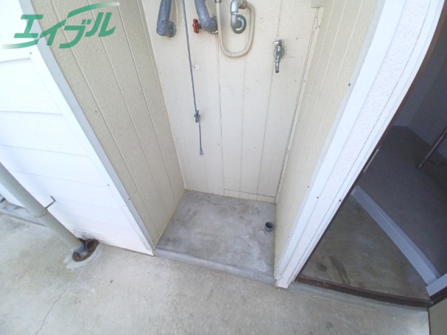 洗面設備　同物件別部屋の写真です。