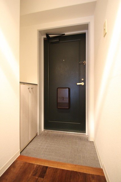 セキュリティ　同物件、別号室のものです。