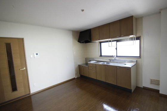 キッチン　※他の号室の写真です。