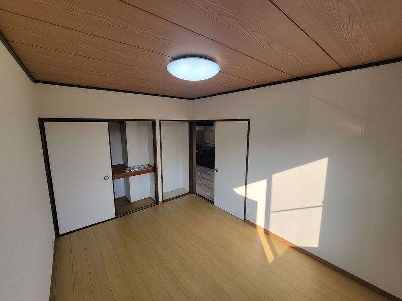 収納　別室参照