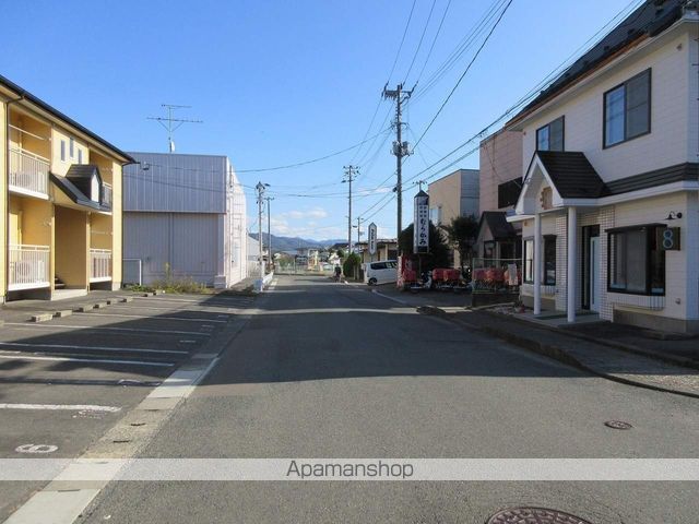その他　周辺道路（その他）まで0m