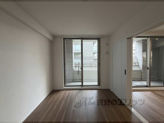 居室・リビング　洋室