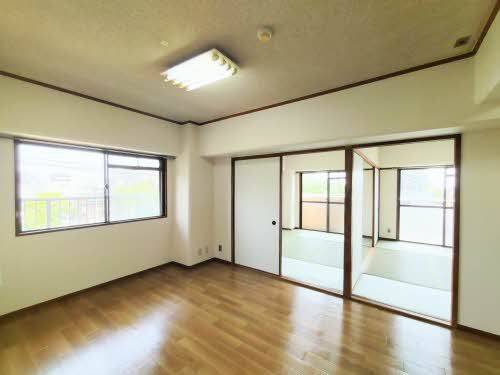 居室・リビング　リビング