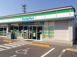 コンビニ　ファミリーマート さぬき長尾店（コンビニ）まで880m