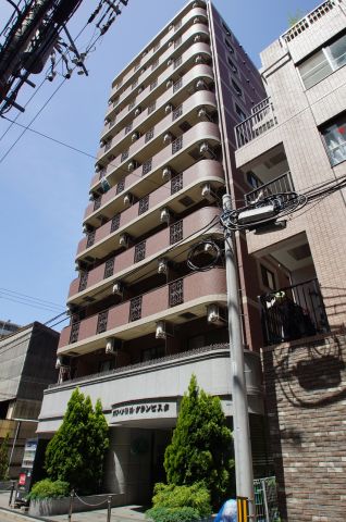 建物外観　「グリフィンシリーズマンション」です。