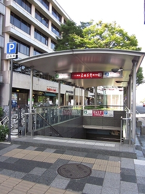 ショッピングセンター　ゼスト御池（ショッピングセンター）まで687m