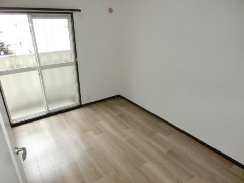 ピネスタウン　その他　洋室