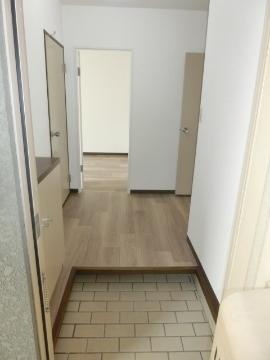 ピネスタウン　玄関　玄関