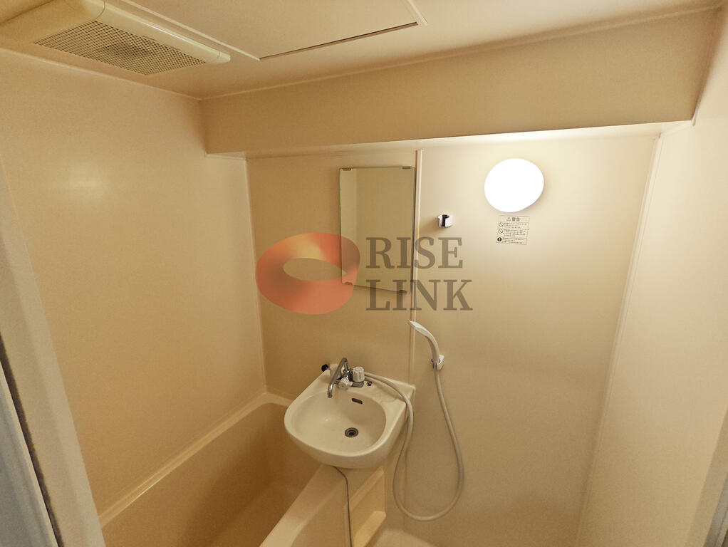 バス・シャワールーム　コンパクトだからこそ使いやすい