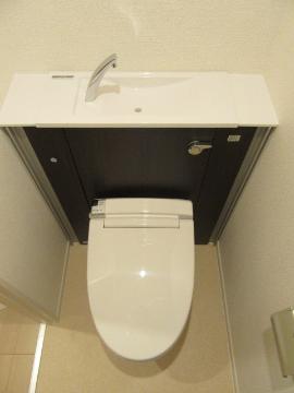 ミ　トイレ　トイレ