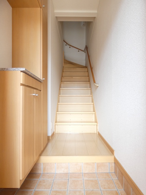 玄関　図面と現状に相違がある場合には現状を優先