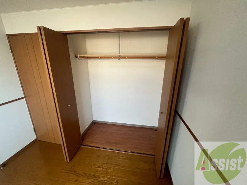 収納　クローゼットがありました。お洋服や荷物はここへ