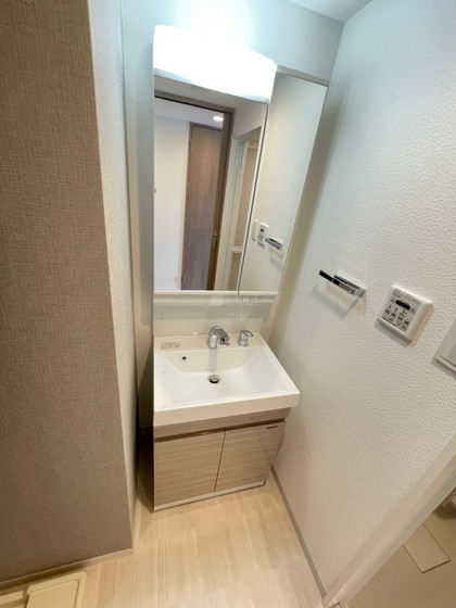洗面設備　※別部屋の写真です
