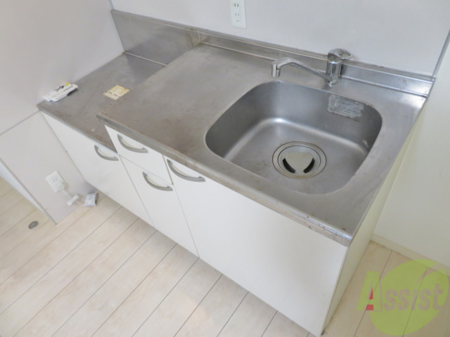 キッチン　キッチンは、シンプルでとても使いやすそうですね。