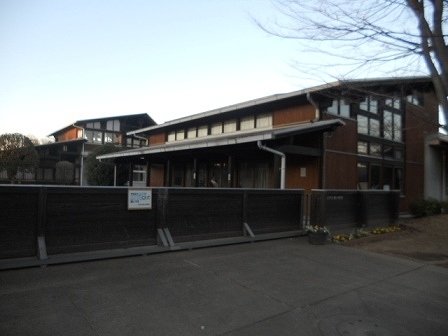 小学校　東小学校（小学校）まで1100m