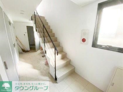 ロビー　部屋探しは株式会社　タウンハウジング　までお気軽にお問合せ…