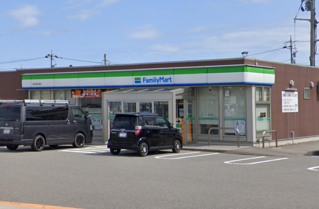 コンビニ　ファミリーマート 金沢金石東店（コンビニ）まで863m