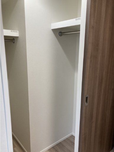 収納　写真は同タイプ住居です。