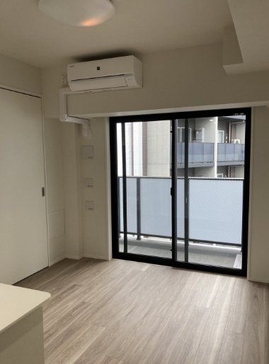 居室・リビング　写真は同タイプ住居です。