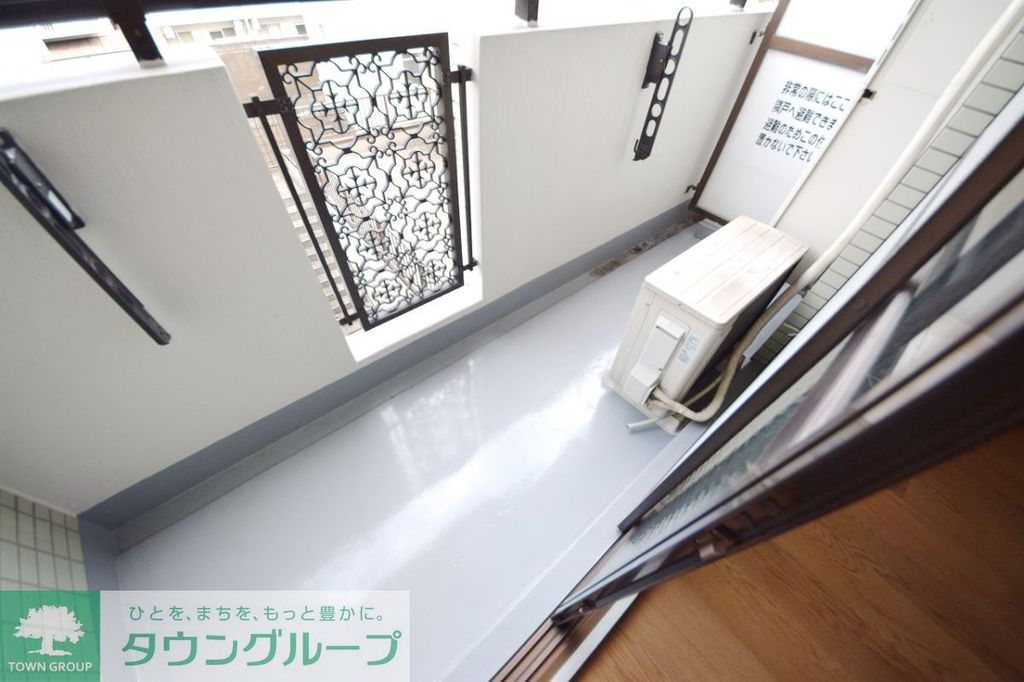 バルコニー　バルコニー