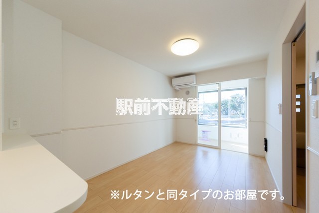 居室・リビング　※類似物件の写真です。