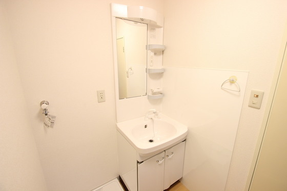 洗面設備　※別部屋の写真です